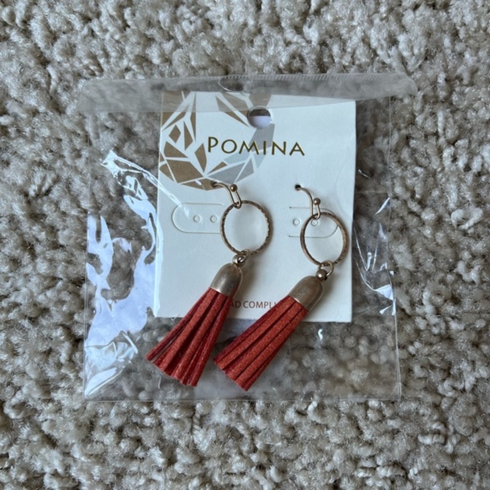 Pomina Dangle Earrings NWT in orange color